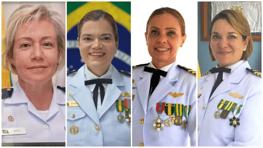 Em fevereiro de 2025, a Marinha do Brasil promoveu, simultaneamente, quatro Oficiais mulheres do Corpo de Saúde da Marinha ao posto de Contra-Almirante — Foto: Divulgação