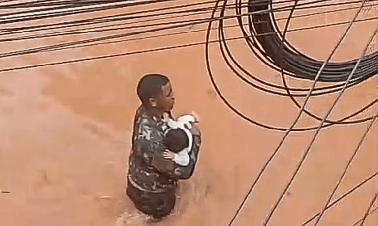 Yuri Souza resgatou bebê de 5 meses de enchente em Juiz de Fora — Imagem: redes sociais