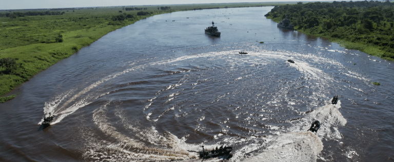 Operação “ACRUX XII” foi realizada em conjunto com as Forças Armadas da Argentina, Bolívia, Paraguai e Uruguai Imagem; Marinha do Brasil