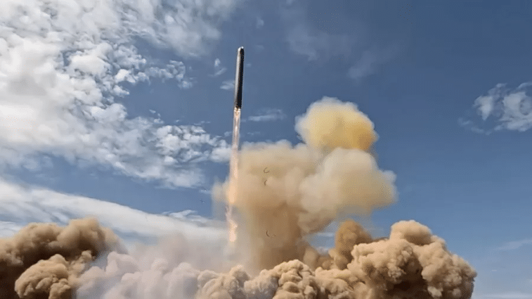 'Satanás II', novo míssil russo, tem alcance de 35 mil km Imagem: Russian Defense Ministry