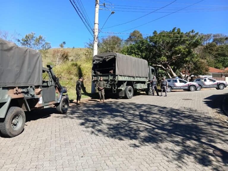 Exército e Polícia recuperam em 8 horas pistola roubada de militar do CAVEx durante treinamento