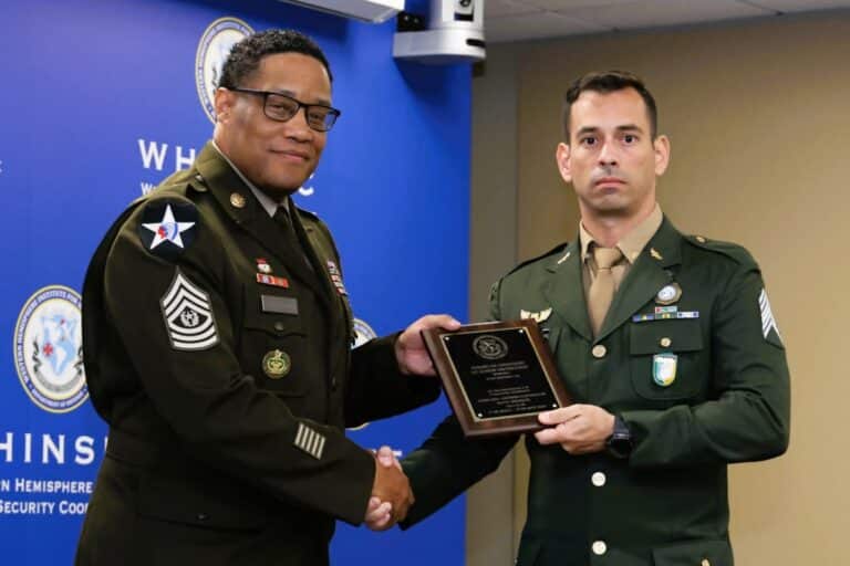 Mateus Machado Tavares Duarte foi o primeiro colocado em curso de adjunto de comando nos EUA