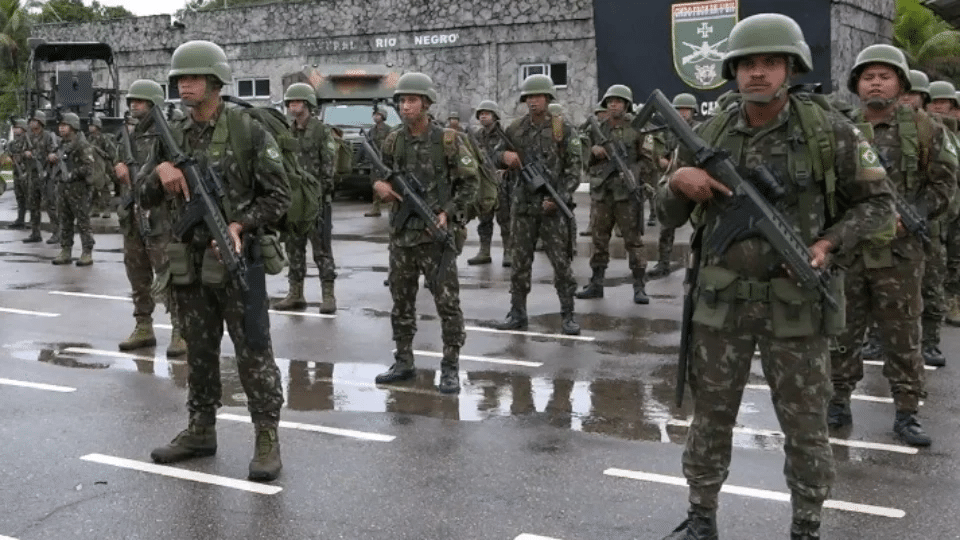 Militares do comando militar do Rio Negro