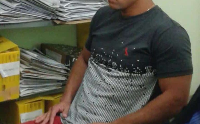 6beed2cdfe5eb0a6706bbc9d8590fc49