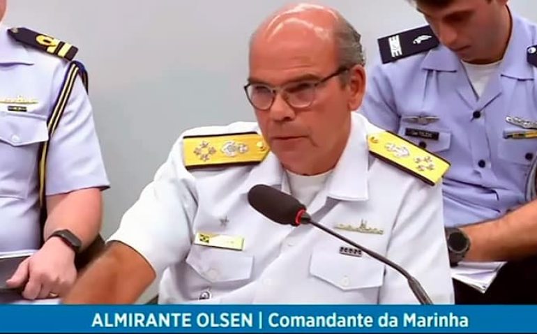 ALMIRANTE OLSEN NA CREDENa