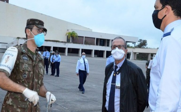 Dos casos confirmados, 21 estão entre os cadetes e 4 são militares do corpo permanente - (Aman)