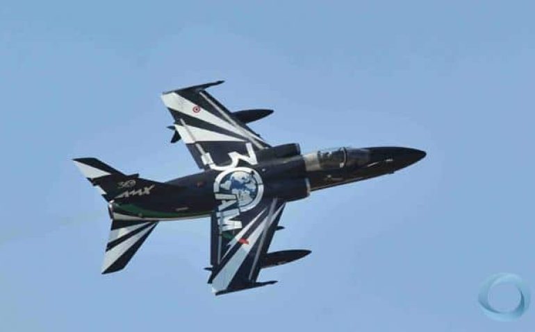 AMX batizado na Aeronautica Militare de "Ghibli", vento do deserto da Líbia, nas cores dos 30 anos Foto Aeronautica Militare