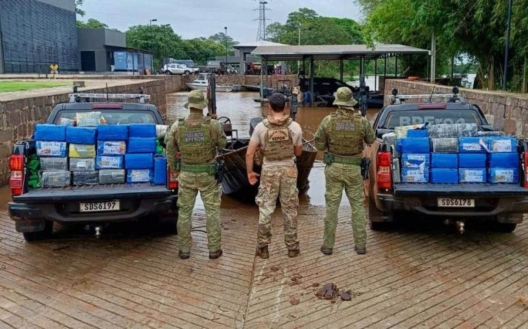 APREENSÃO DE DROGAS EM GUAÍRA