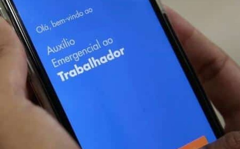 AUXILIO EMERGENCIAL