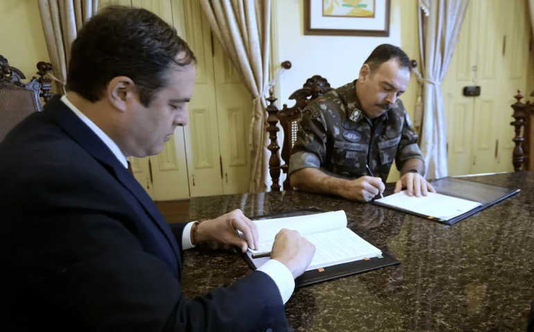 Assinatura do acordo de cooperação ocorreu no Palácio - Aluisio Moreira/SEI