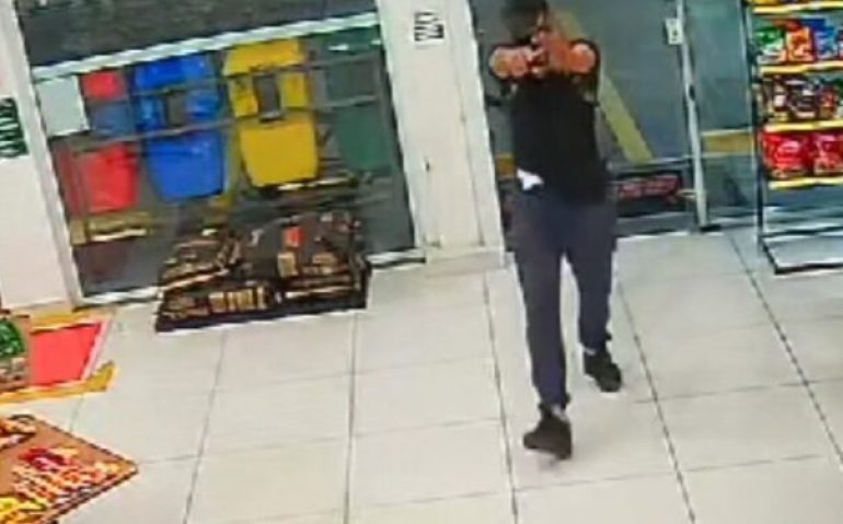 Assalto posto em Curitiba