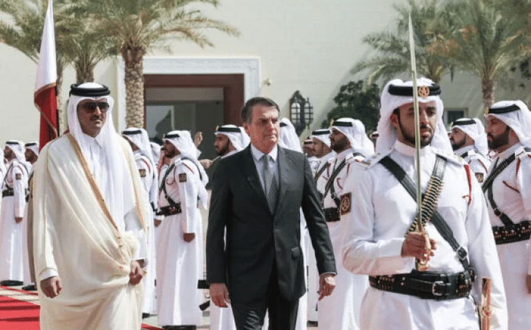 Jair Bolsonaro em viagem ao Oriente Médio em outubro de 2019 - Valdenio Vieira/PR