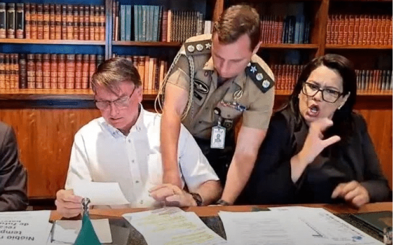 BOLSONARO EM LIVE