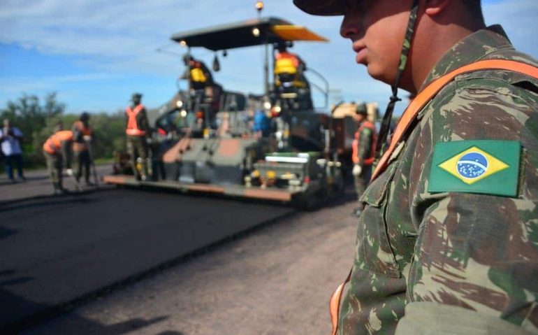 BR 116 _ Guaíba _ Exército