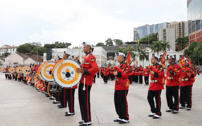 Banda dos fuzileiros navais da Marinha se apresenta no Museu do Amanhã, no Rio de Janeiro - Divulgação