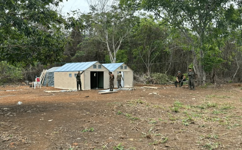 Base foi montada em Kayanaú, uma das regiões mais afetadas pelo garimpo — Foto: Operação Catrimani II/Divulgação