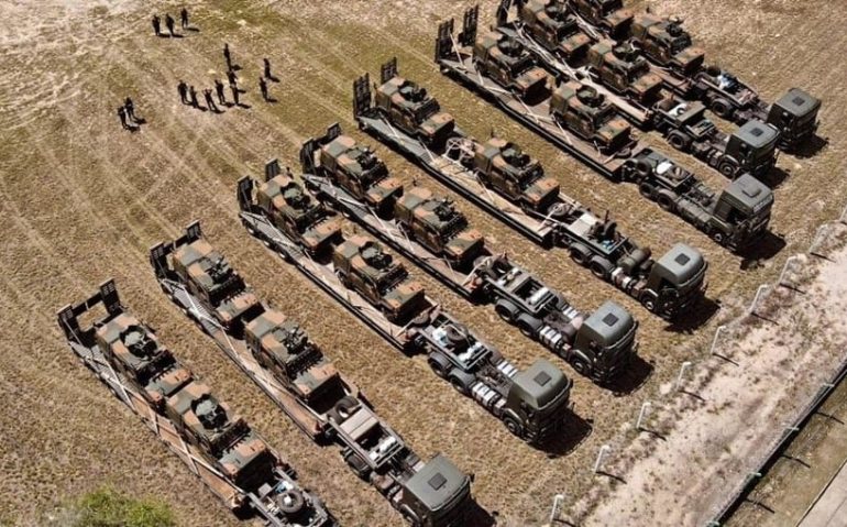 Vista aérea dos blindados na primeira brigada de Infantaria de Selva (Foto: Exército Brasileiro)
