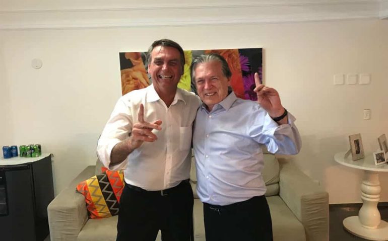 Bolsonaro-e-Luciano-Bivar