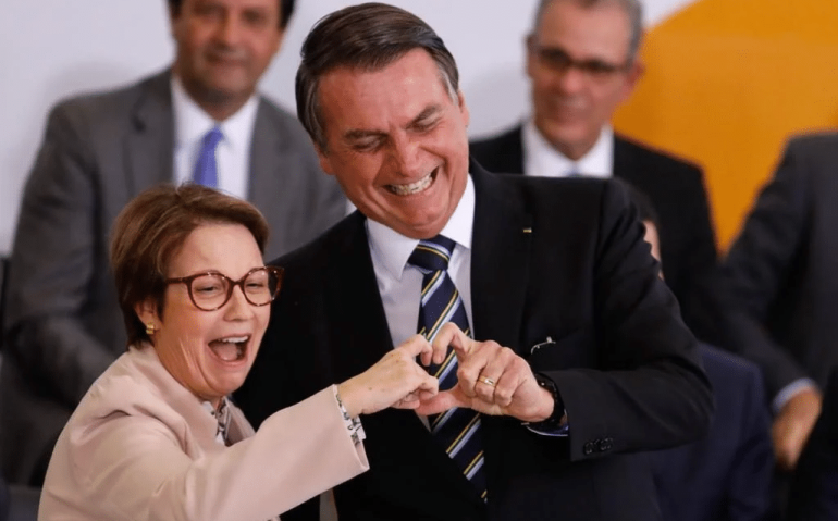 Jair Bolsonaro e Tereza Cristina em evento no Palácio do Planalto Igo Estrela/Metrópoles