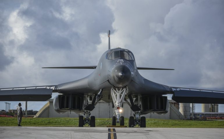 Bombardeiros americanos são deslocados para a Noruega
Foto: US Air Force/Tech. Sgt. Richard P. Ebensberger