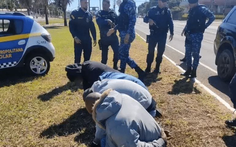 Quatro homens foram presos pela Guarda e levados para a Depac. (Foto: Divulgação/GCM) - CREDITO: CAMPO GRANDE NEWS