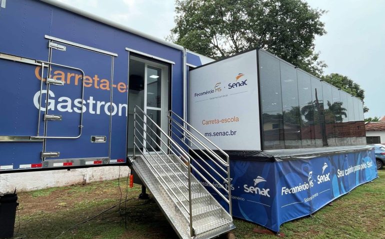A carreta de gastronomia do Senac