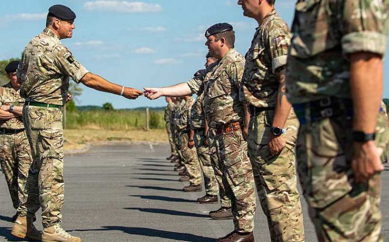 CIBER DEFESA TROPA INGLESA