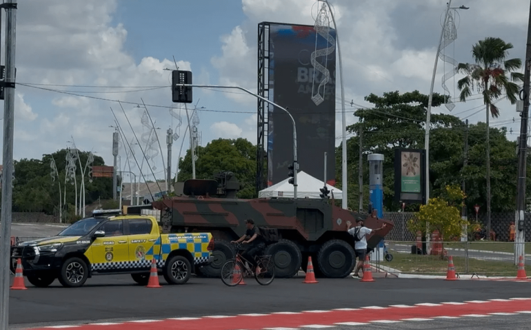 Blindado do Exército em Belém (Igor Gadelha - Metrópoles)