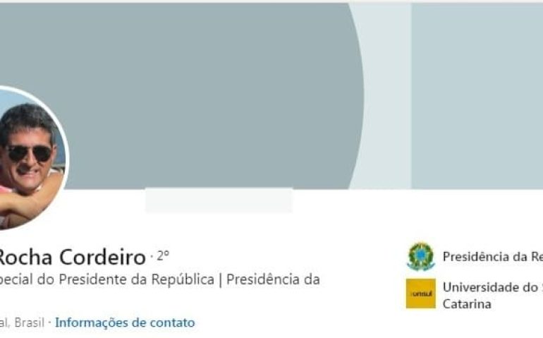 No perfil do Linkedin, o militar ainda se apresenta como assessor especial da Presidência (reprodução)