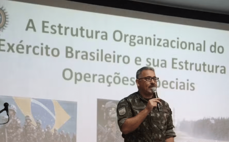Bernardo Romão Corrêa Netto, coronel do exército — Foto: Centro de Preparação de Oficiais da Reserva de Porto Alegre/Facebook