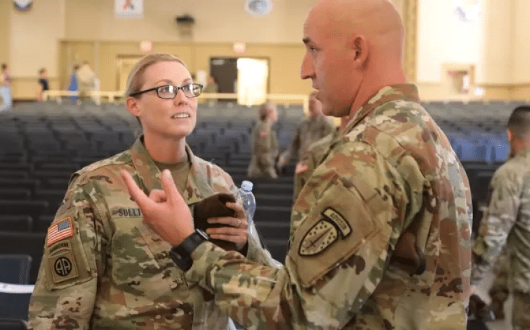 Coronel Meghann Sullivan US Army demitida por assédio