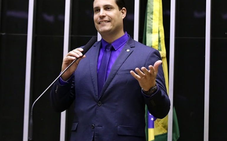 DEPUTADO NICOLETTI