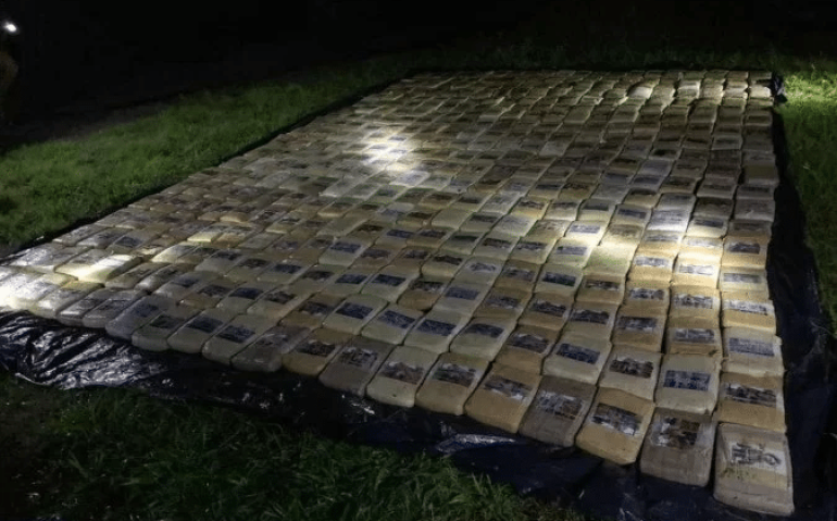 As Forças Armadas apreenderam cerca de 400kg de drogas por meio da Operação Ágata – Comando Conjunto Uiara - (crédito: Divulgação/Exército)