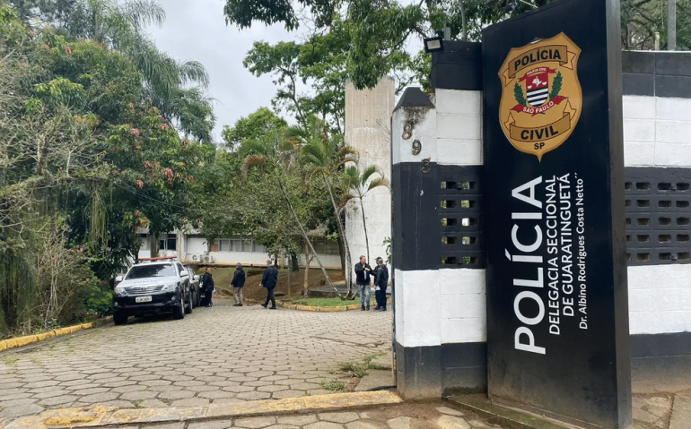 Caso foi registrado na Delegacia Seccional de Guaratinguetá — Foto: Rauston Naves/TV Vanguarda