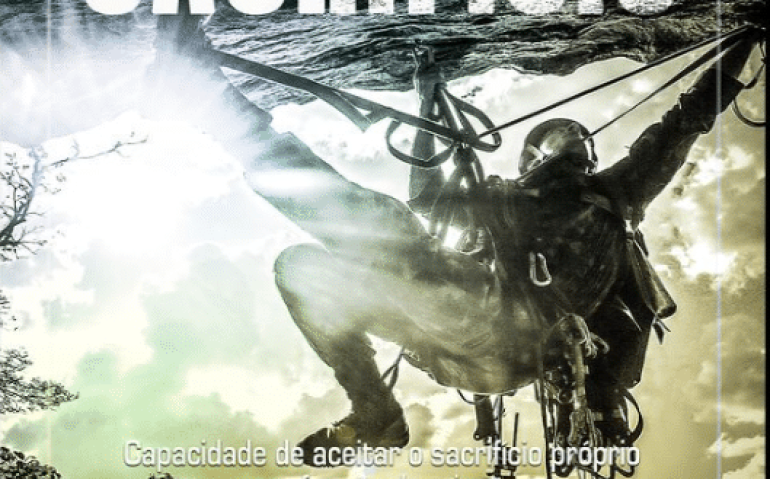 ESPÍRITO DE SACRIFÍCIO - EB