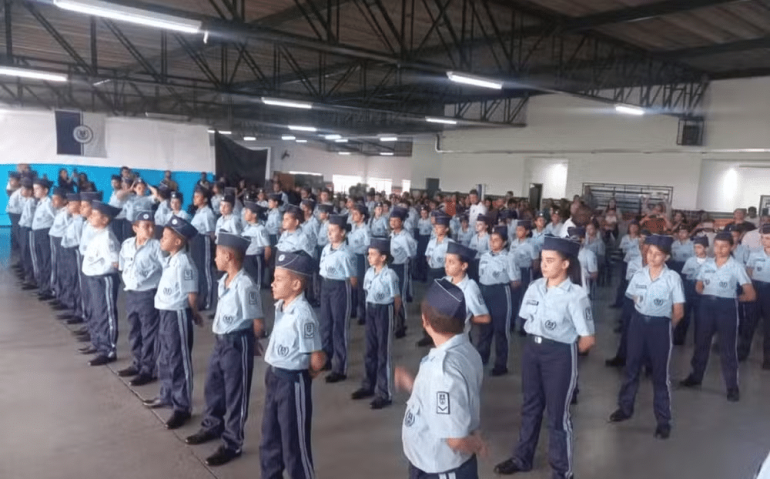 Escola cívico-militar em Taubaté — Foto: Divulgação/Prefeitura de Taubaté