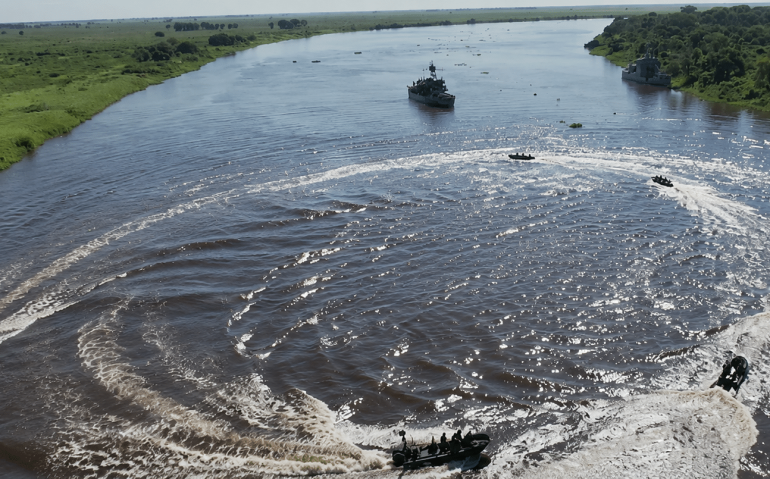 Operação “ACRUX XII” foi realizada em conjunto com as Forças Armadas da Argentina, Bolívia, Paraguai e Uruguai Imagem; Marinha do Brasil
