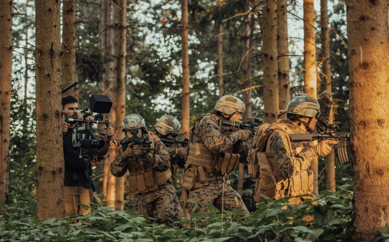 FILMAGEM CENA DE GUERRA
