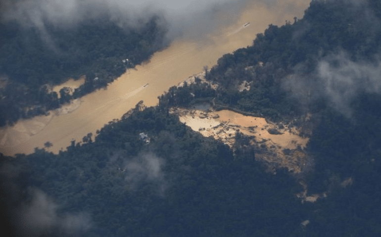 As aeronaves terão autorização de voo desde que se mantenham dentro dos limites estabelecidos
Fernando Frazão / Agência Brasil
