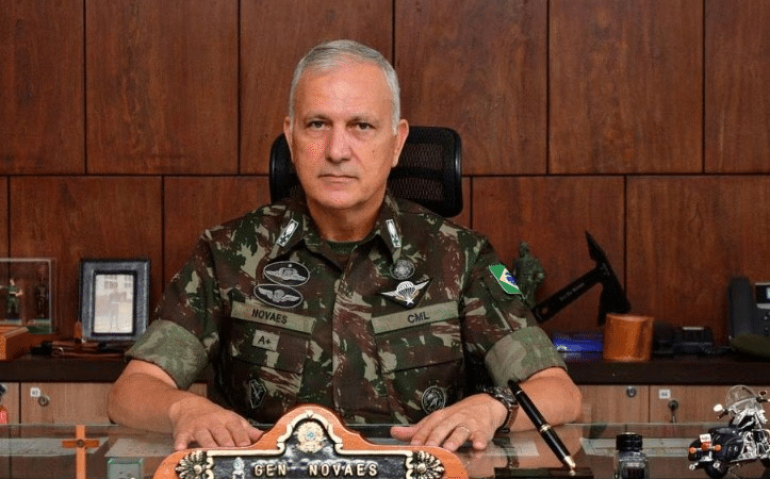 General Novaes pode contar aos ministros da Corte por que o desfile do Rio foi cancelado em 2022. (Foto: Comando Militar do Leste)