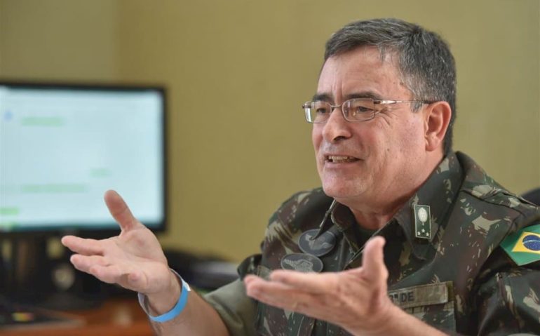 Foto: Gabriel Haesbaert (Diário)
General Mauro Sinott Lopes entende que o rigor no cumprimento das normas é o caminho