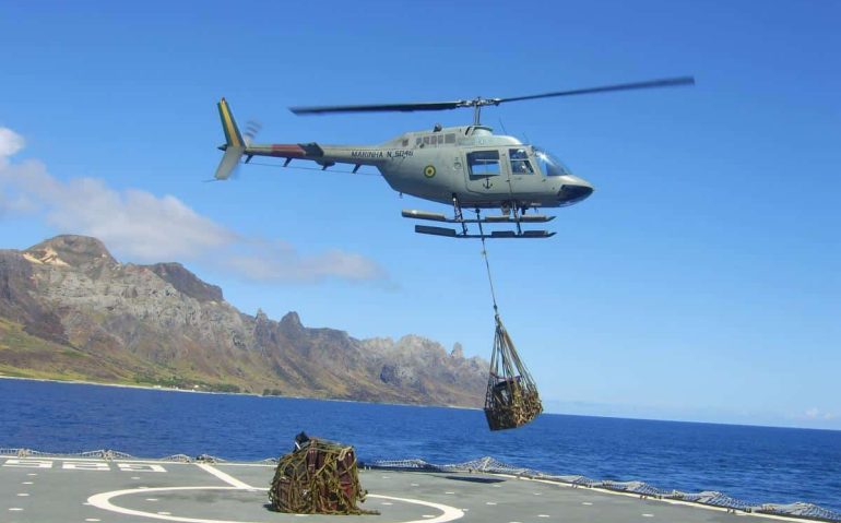 Helicóptero Bell Jet Ranger - Marinha do Brasil