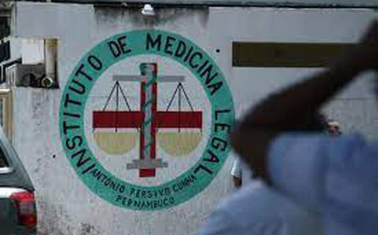 IML fica na área central do Recife (Foto: Arquivo/DP)