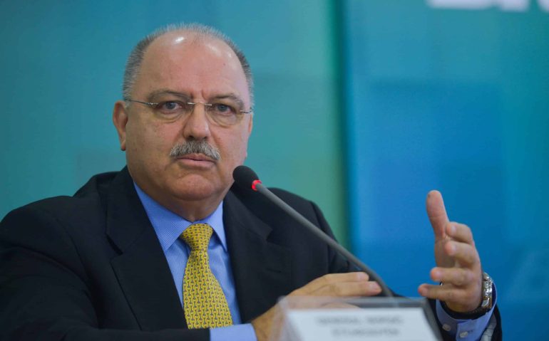 JC_General-Sergio-Etchegoyen-coletiva-imprensa-Seguranca-Olimpiadas-Rio-2016-apos-ataque-Nice-Franca_004150716