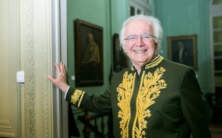 O escritor, advogado e professor Joaquim Falcão, membro da Academia Brasileira de Letras - Raquel Cunha - 24.nov.18/Folhapress