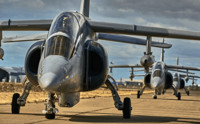 Três jatos de ataque foram transferidos para a nova unidade para fortalecer a defesa aérea da região | Foto: Divulgação