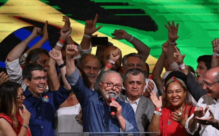 José Guimarães, que se livrou de uma denúncia de corrupção, ocupou a liderança do governo na Câmara | Foto: Nelson Almeida / AFP / CP