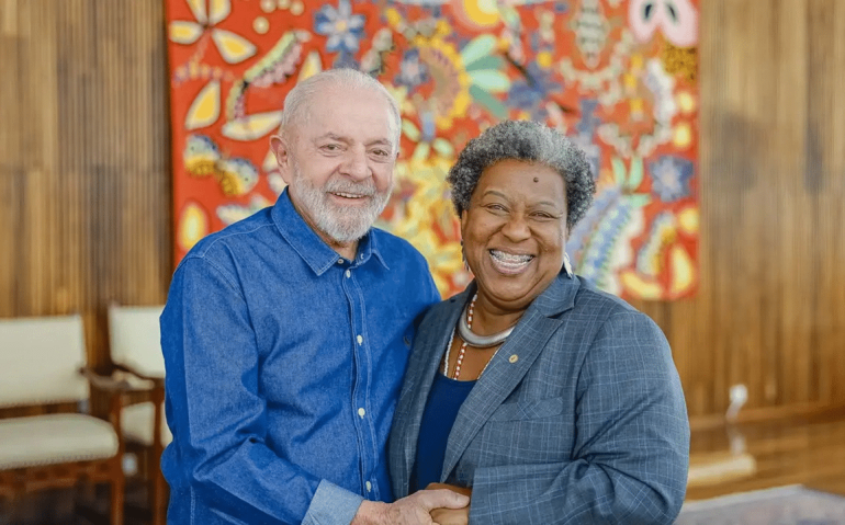 Lula e a ministra dos Direitos Humanos, Macaé Evaristo (Ricardo Stuckert/PR)