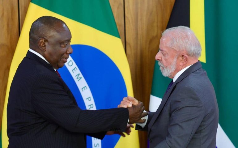 Lula e Cyril Ramaphosa, presidente da África do Sul (Imagem: Fabio Rodrigues Pozzebom/Agência Brasil)