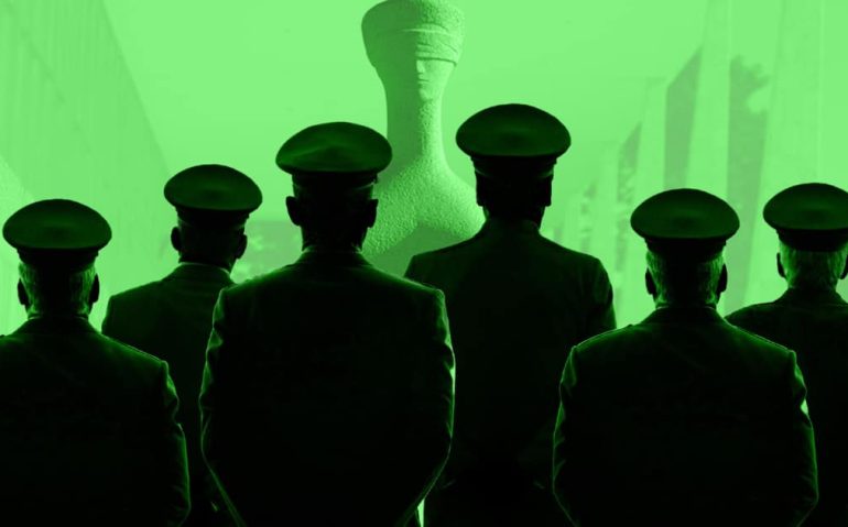 MILITARES PERANTE A JUSTIÇA